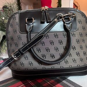 Dooney & Bourke Black and Gray Purse